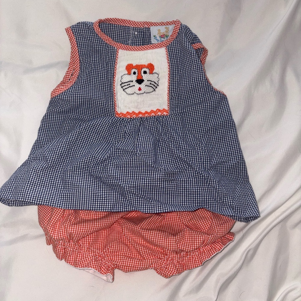 Busy Bees Smocks Auburn Matching Set